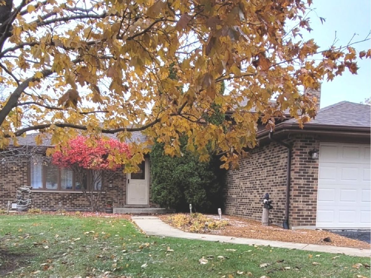 Homes Sold Pinewood East Orland Park Illinois, 11650 Glenview