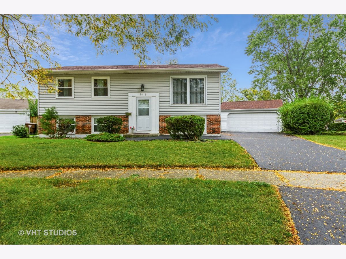 Homes Sold Appletree Hazel Crest Illinois, 3613 Coventry