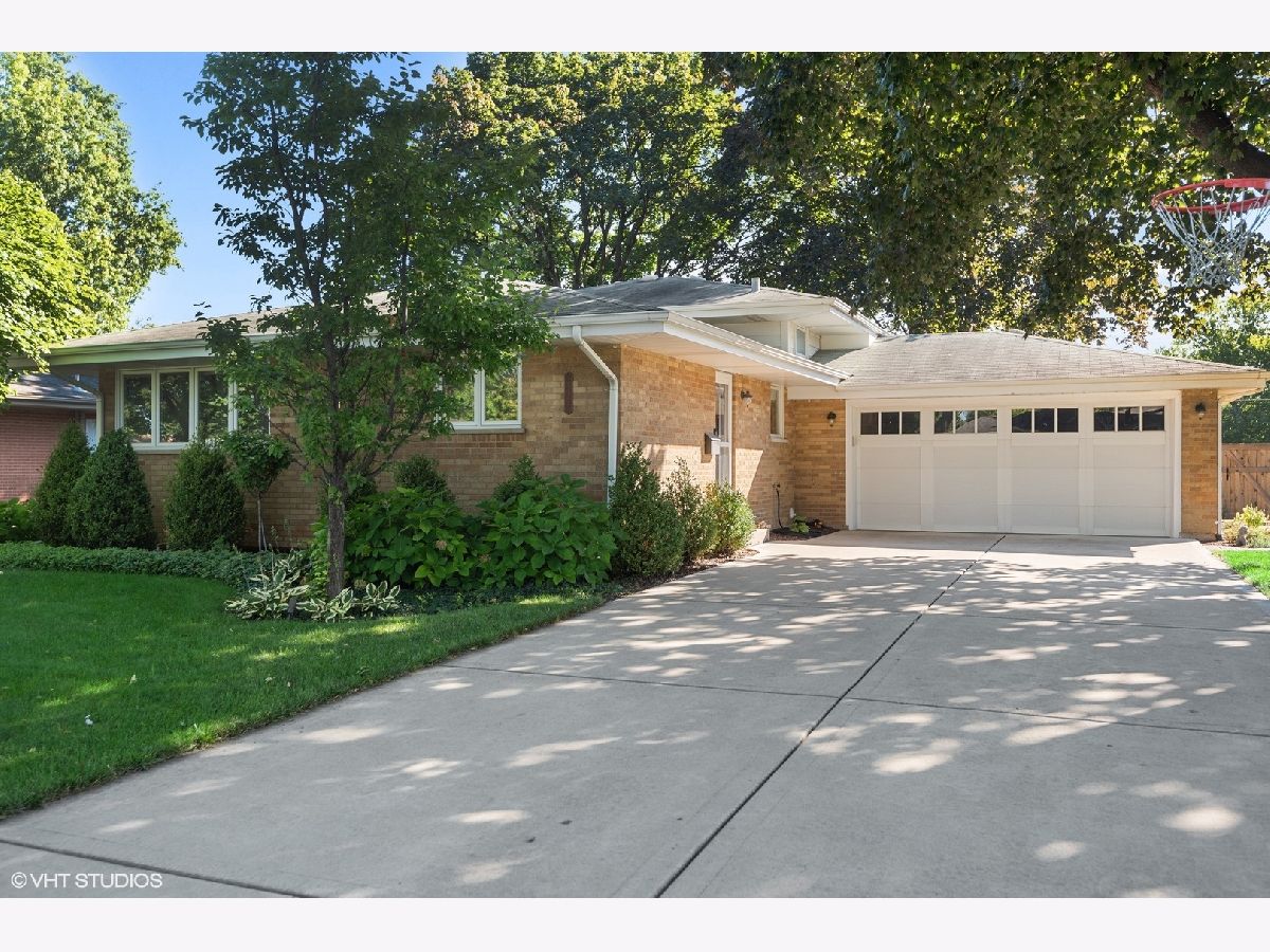 Homes Sold Fairview Gardens Mount Prospect Illinois, 213 Stratton