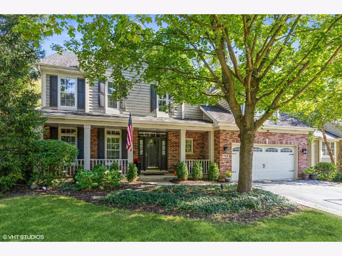 Homes Sold Picnic Grove Fox River Grove Illinois, 728 Barberry