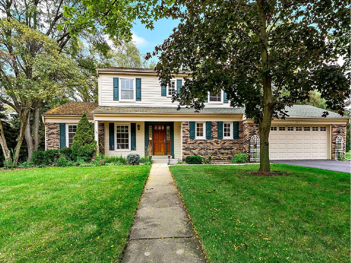 Homes Sold Wyngate Barrington Illinois, 141 Wyngate