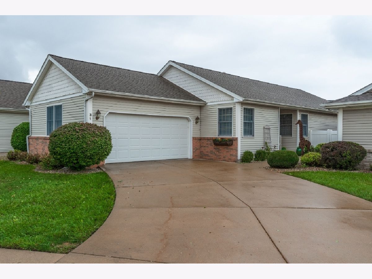 Homes & Condos & Townhomes Sold Breckenridge Bloomington Illinois, 31 Astoria