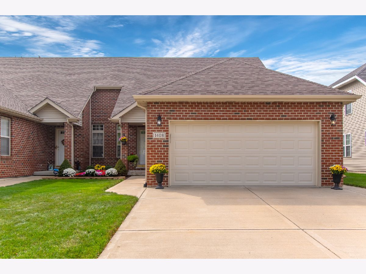 Condos & Townhomes & Homes Sold Wildflower Ridge Joliet Illinois, 1408 Coral Bell