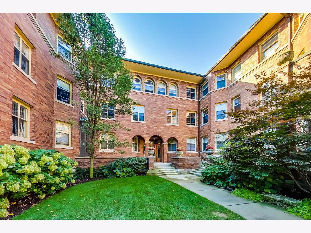Condominiums Sold The Hinman Evanston Illinois, 508 Lee