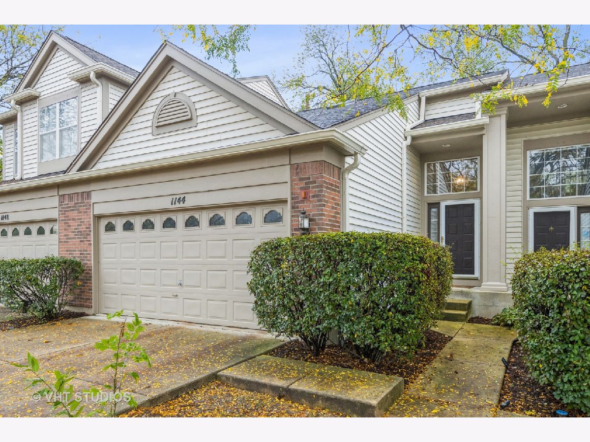 Townhomes & Homes Sold Copperfield Naperville Illinois, 1144 Wickfield