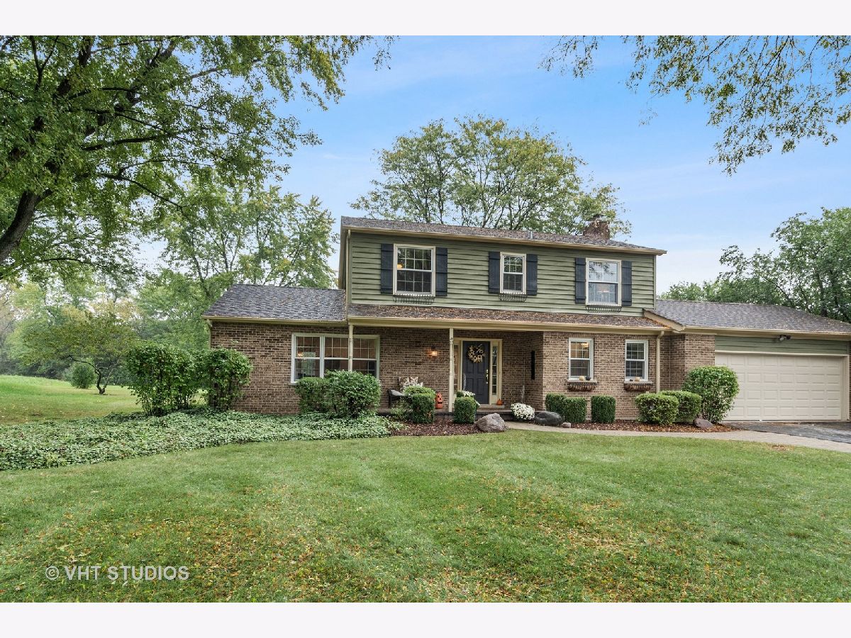 Homes Sold Fairhaven Barrington Illinois, 21301 Woodland