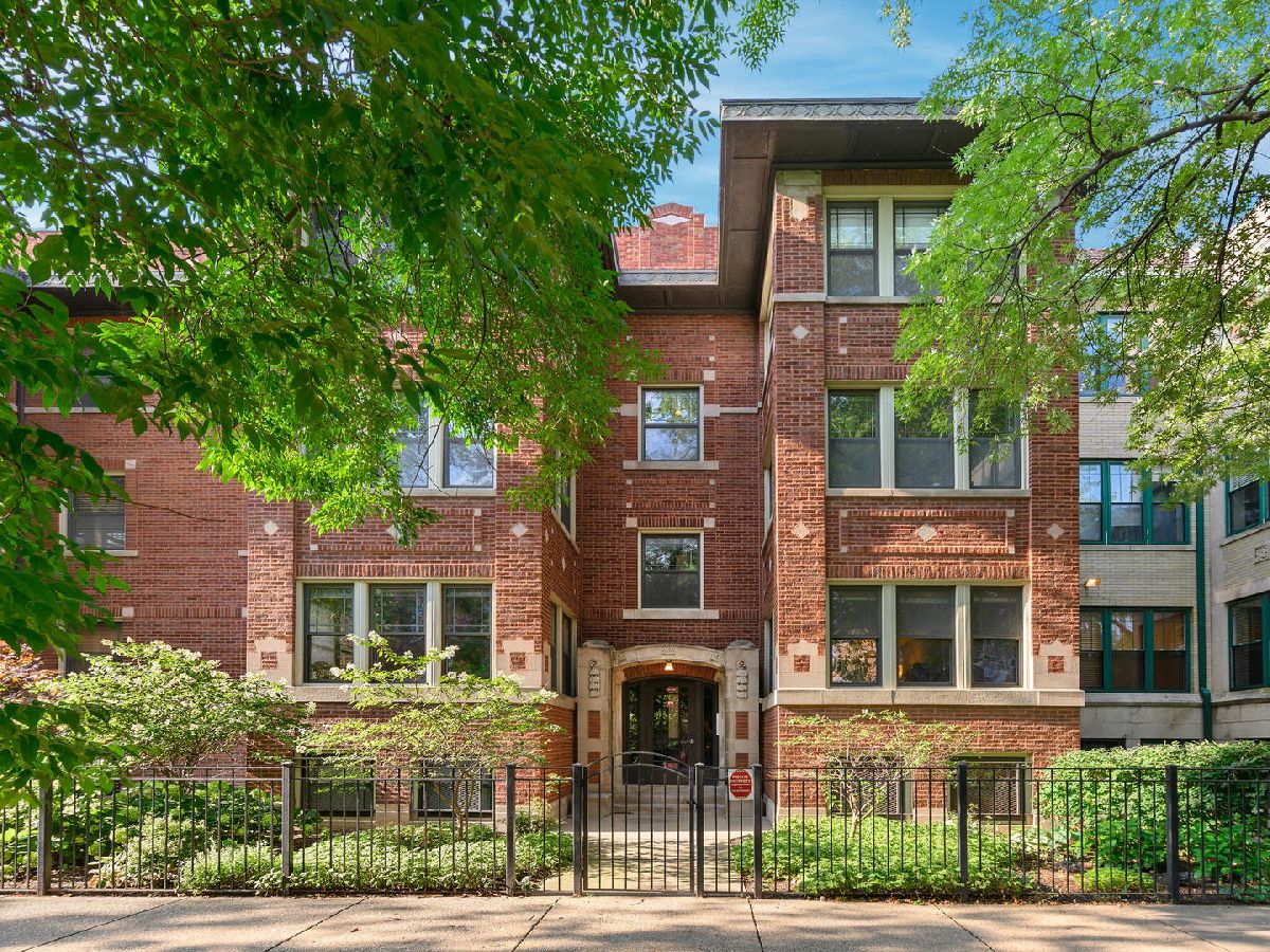 Condominiums Sold Bella Fiore Chicago Illinois, 1440 Lunt