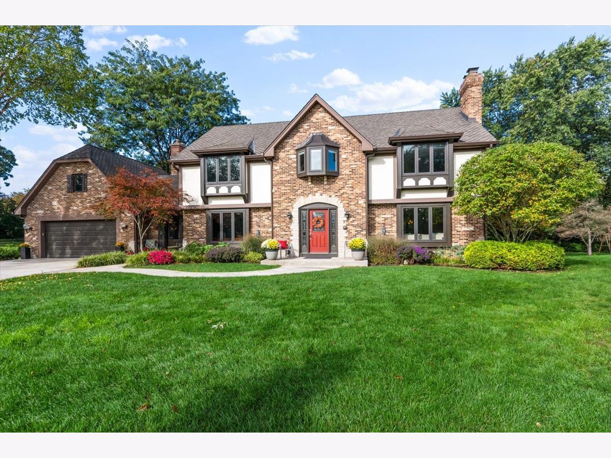 Homes & Condos & Townhomes Sold Aintree St Charles Illinois, 12 Highgate