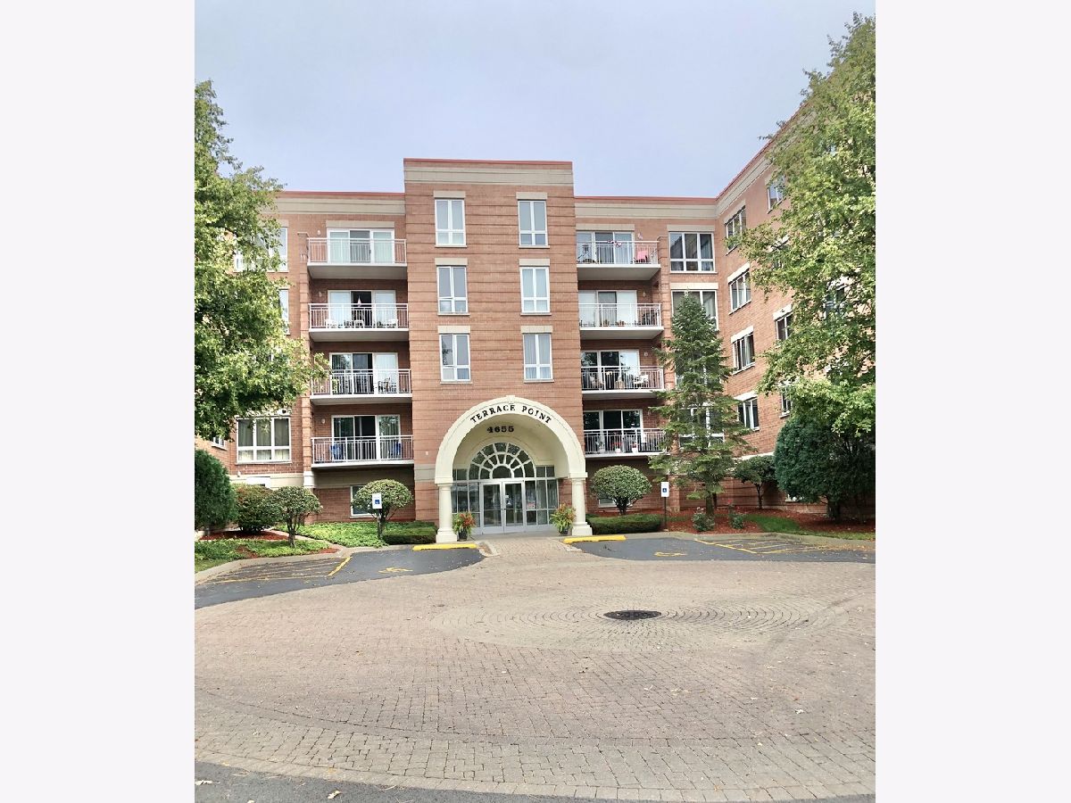 Condominiums Sold Terrace Point Condos Norridge Illinois, 4655 Cumberland