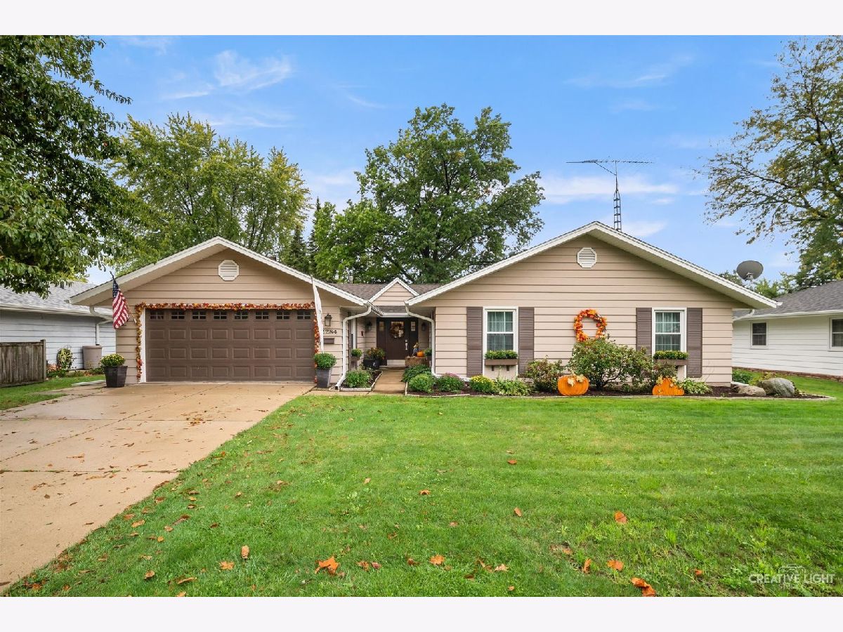 Homes Sold Orchard Green Aurora Illinois, 2284 Lowell