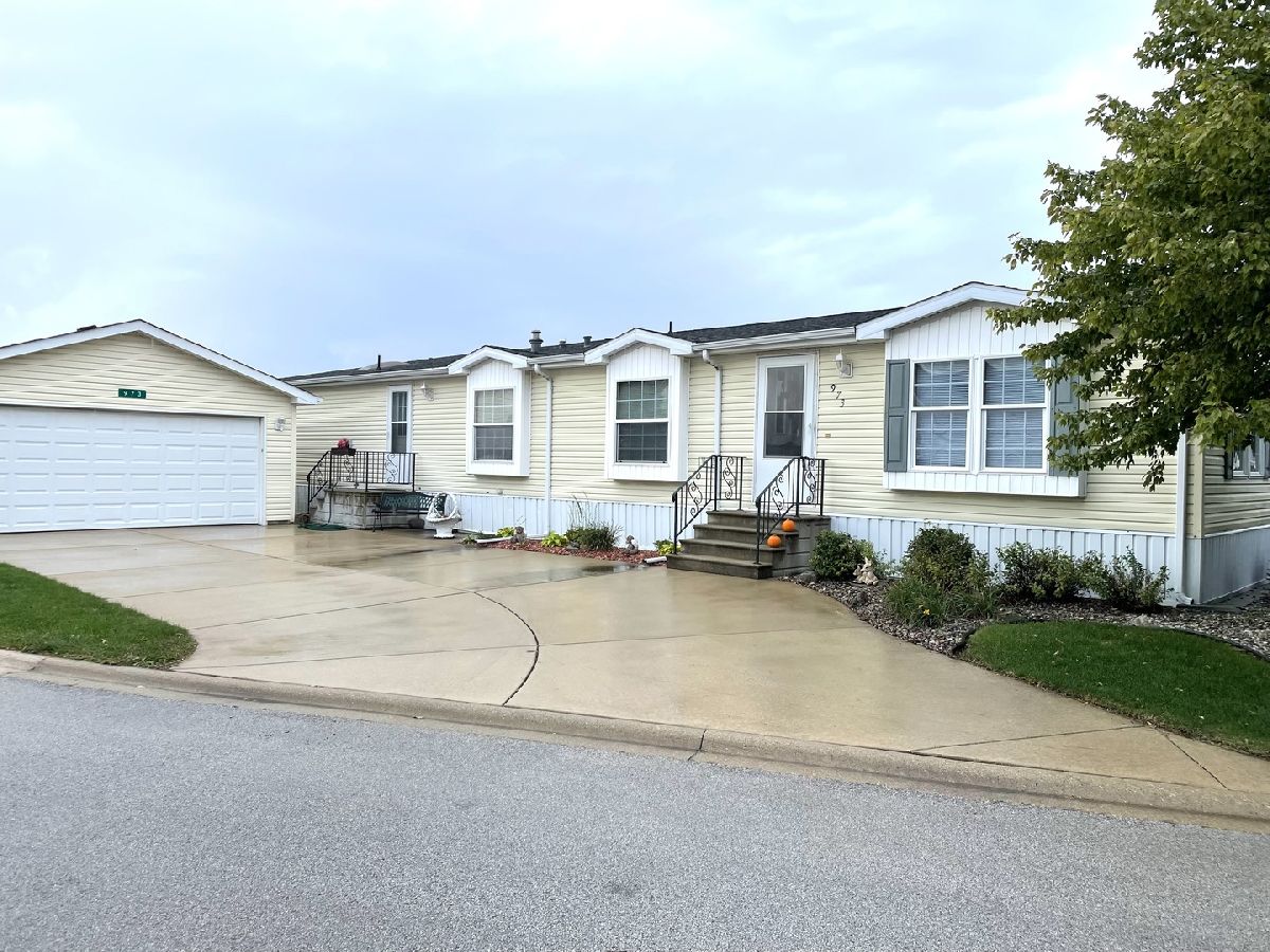 Oak Ridge Manteno IL, Subdivision For Sale & For Rent Sadie Winter