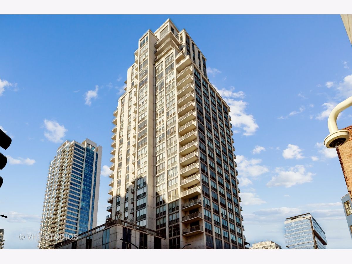 Condominiums Sold The Grand On Grand Chicago Illinois, 200 Grand