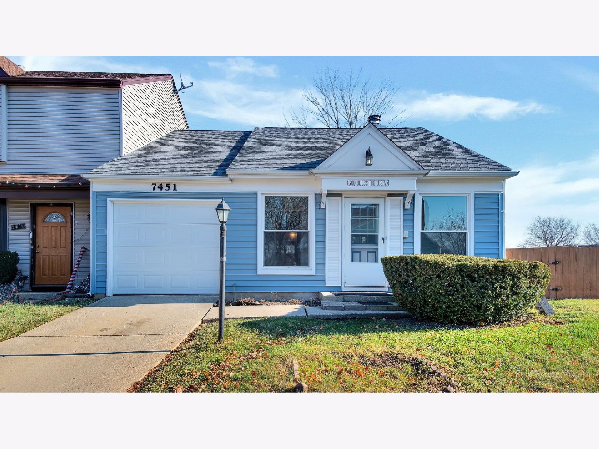Townhomes Sold Hartford Square Hanover Park Illinois, 7451 Grant