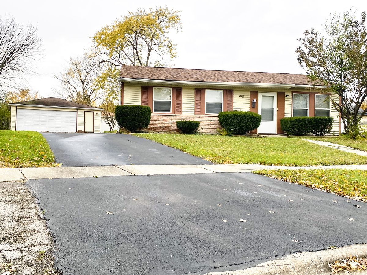Homes Rented Apple Tree Country Club Hills Illinois, 3868 Holly