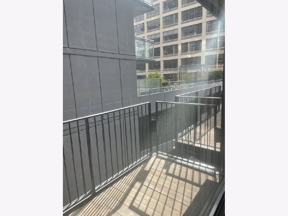 Condominiums Rented Capitol Hill Lofts Chicago Illinois, 625 Jackson
