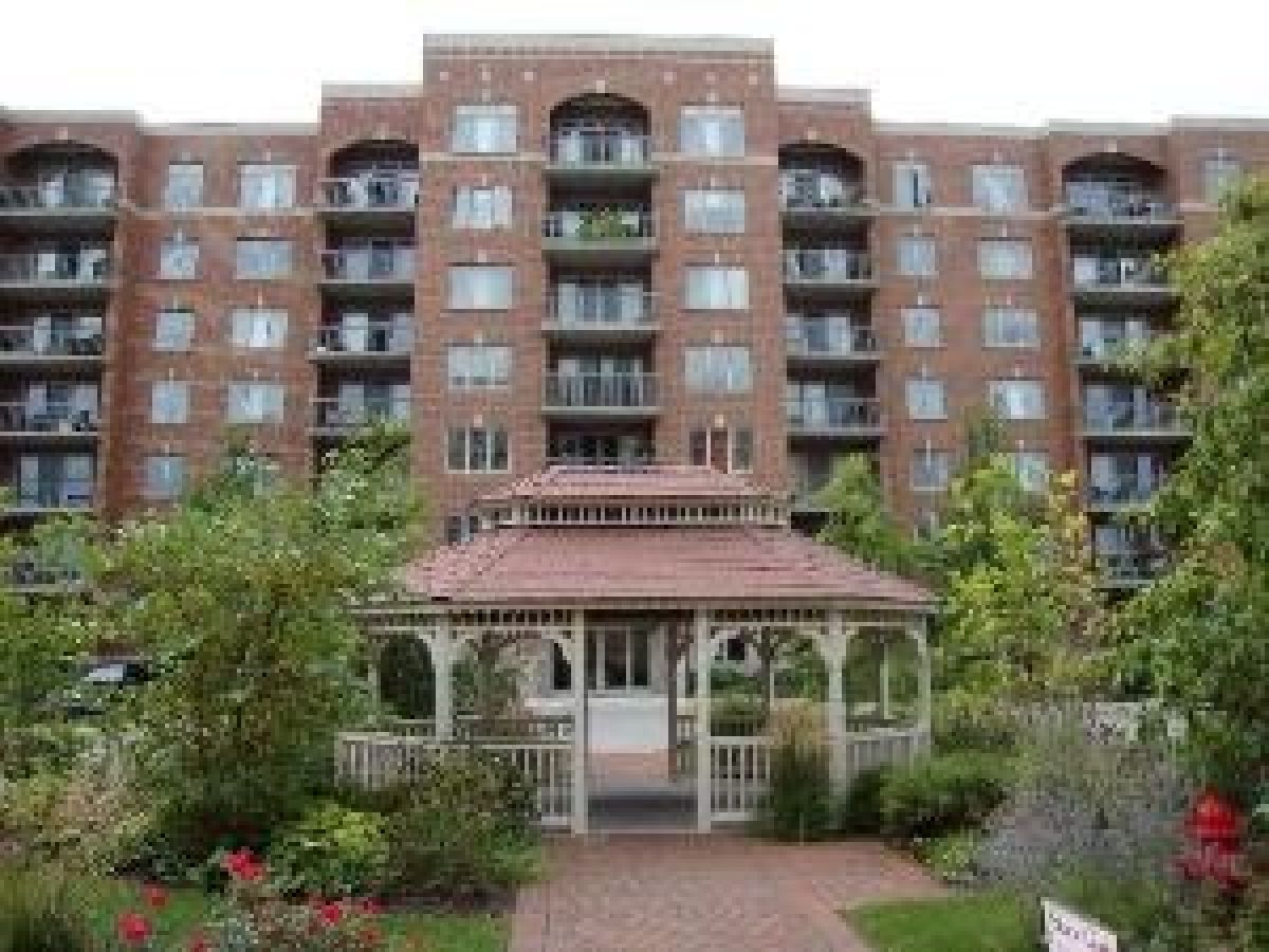 Condos & Townhomes Rented Stone Gate Des Plaines Illinois, 390 Western