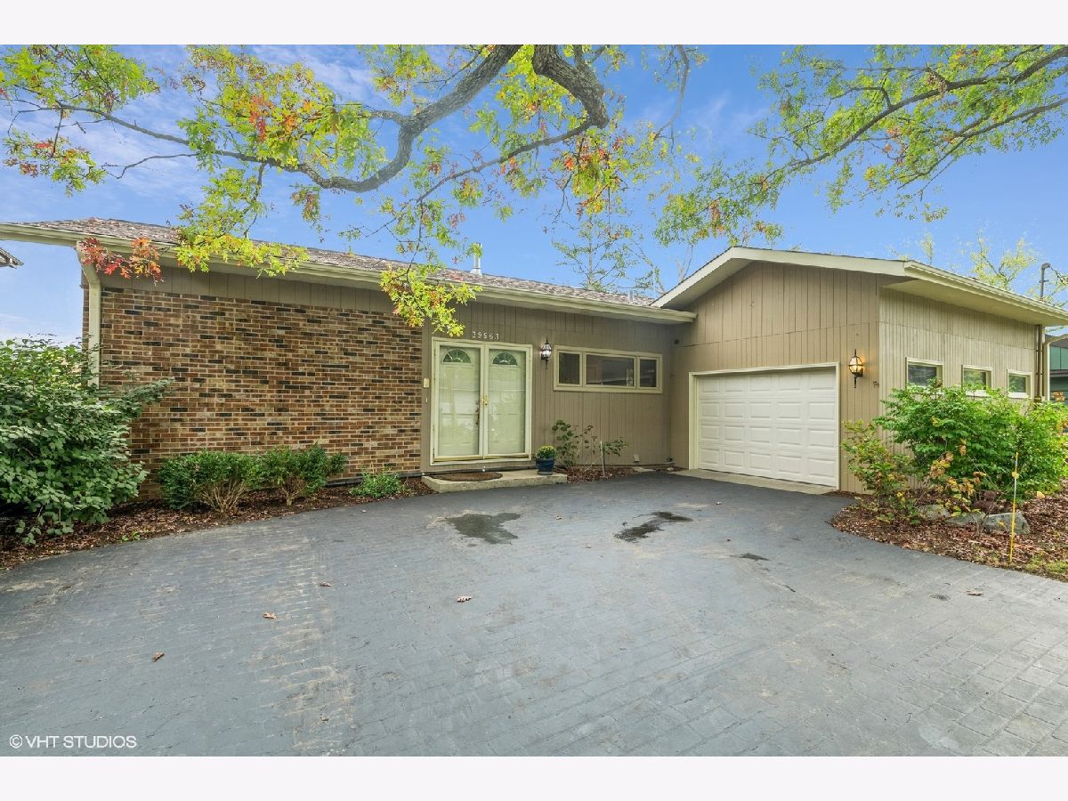 Homes Sold Resthaven Antioch Illinois, 39563 Channel View
