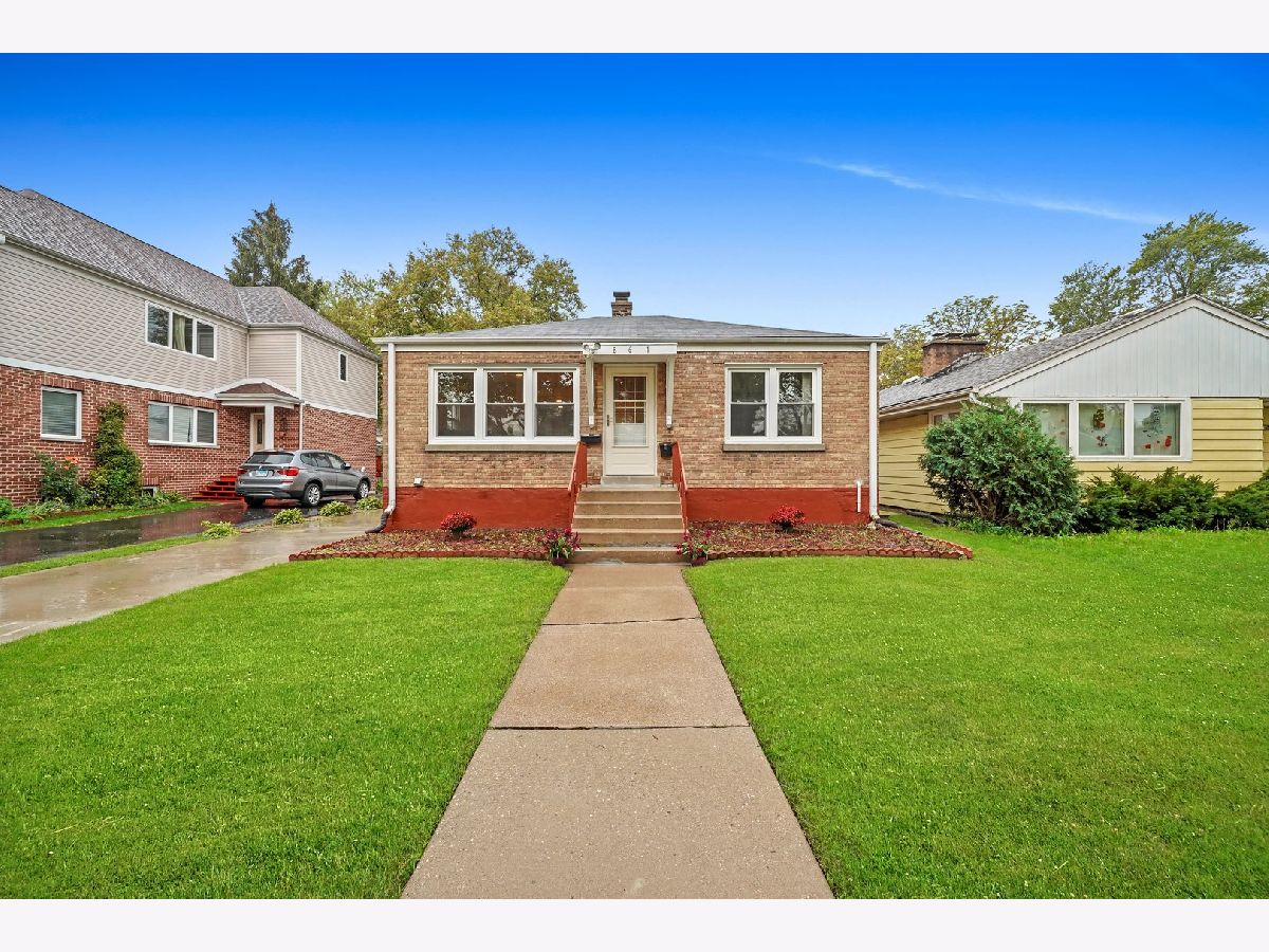 Homes & Townhomes Sold Des Plaines Manor Des Plaines Illinois, 861 Hollywood