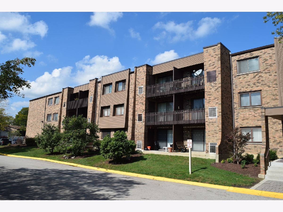 Condos & Townhomes Sold Randville Estates Palatine Illinois, 1150 Randville