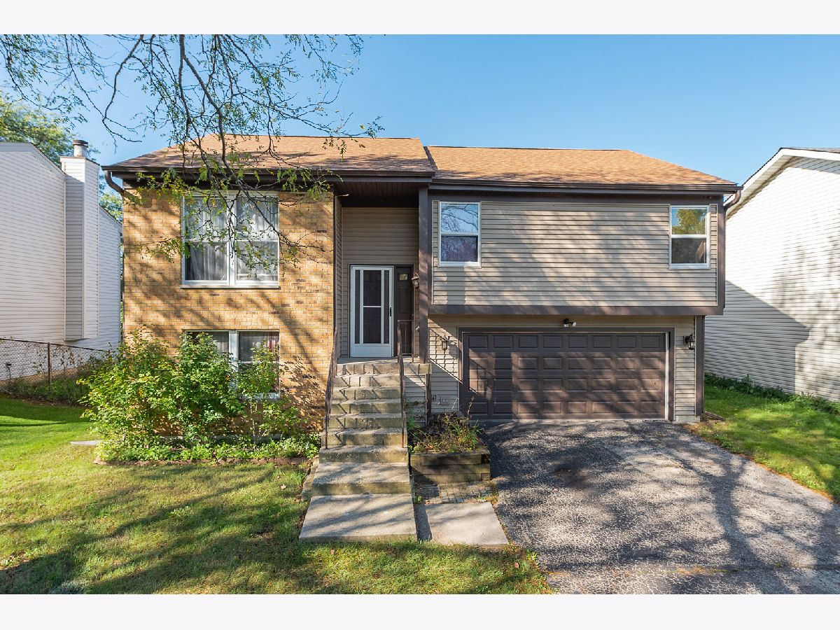 Homes Sold Sycamore Run Westmont Illinois, 1106 Buttonwood