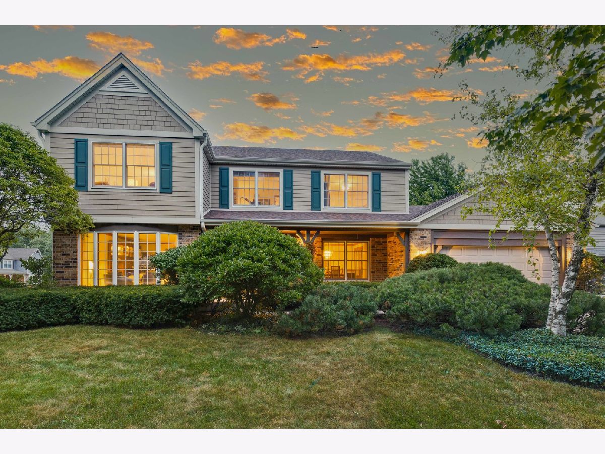 Homes Sold Winchester Estates Libertyville Illinois, 1212 Lisa