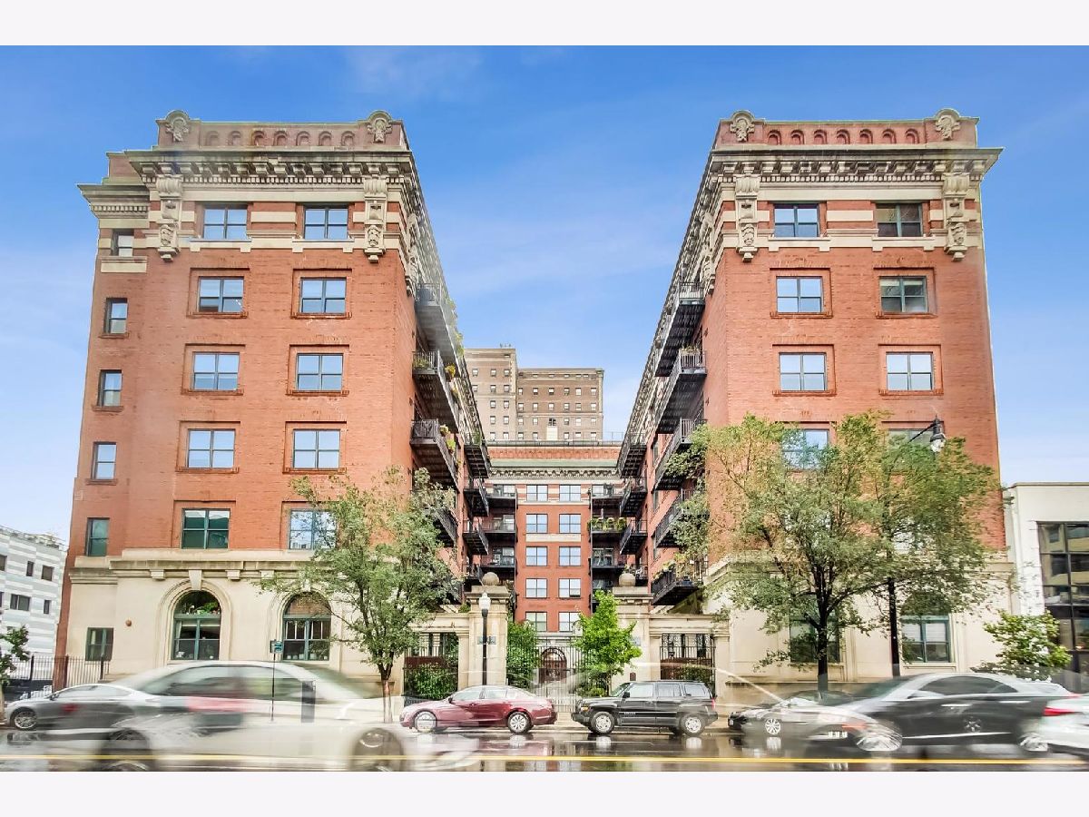 Condos & Townhomes Sold Trevi Square Chicago Illinois, 1439 Michigan