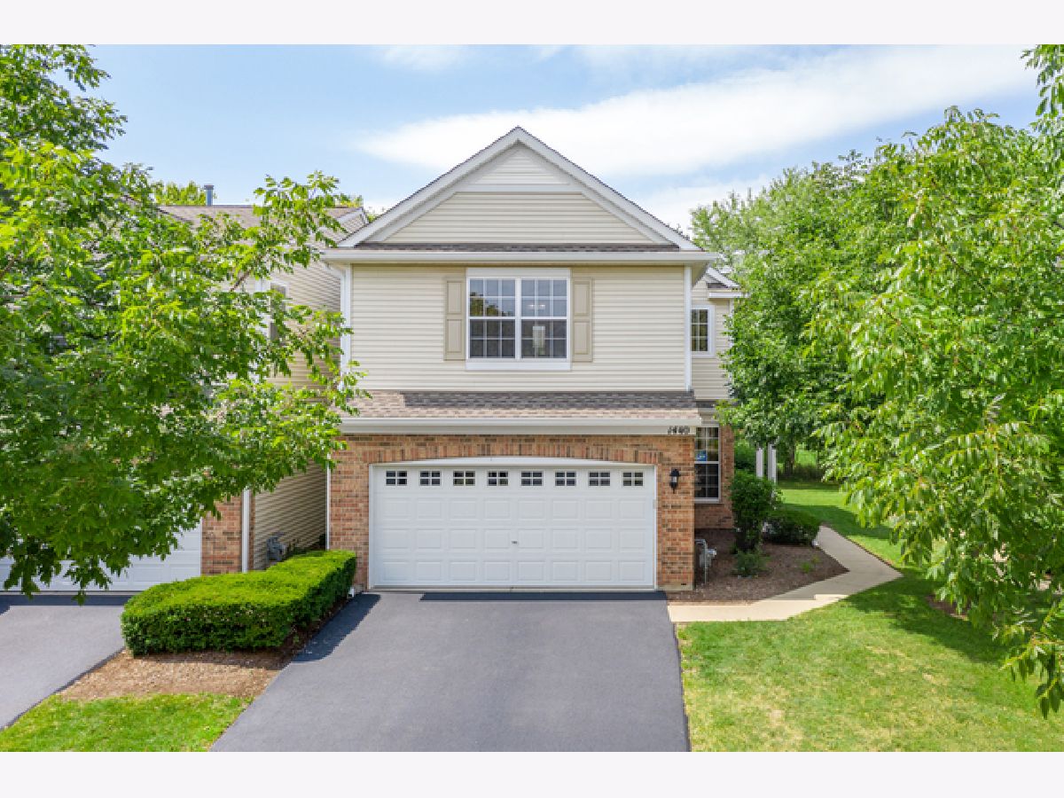 Townhomes Rented Millbrook At Canterbury Algonquin Illinois, 1440 Millbrook