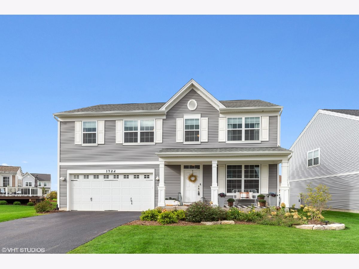 Homes Sold Maple Hill Mundelein Illinois, 1722 Rockefeller