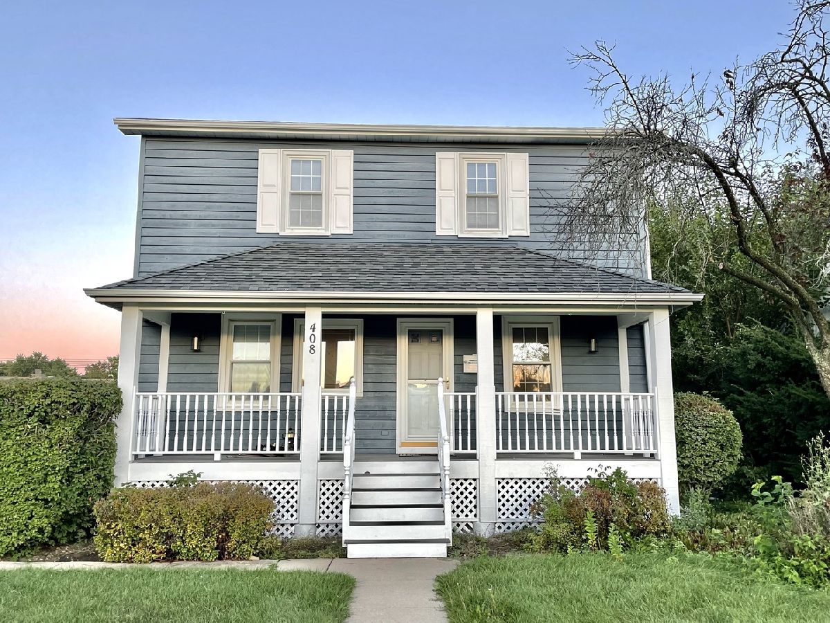 Homes & Condos & Townhomes Rented Pioneer Park Arlington Heights Illinois, 408 Mitchell
