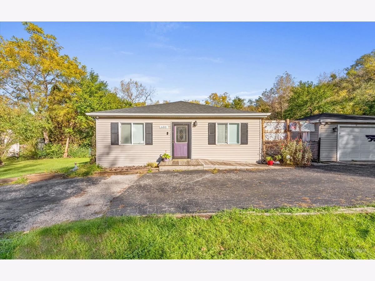 Homes Sold Westlands Villa Park Illinois, 600 Riordan