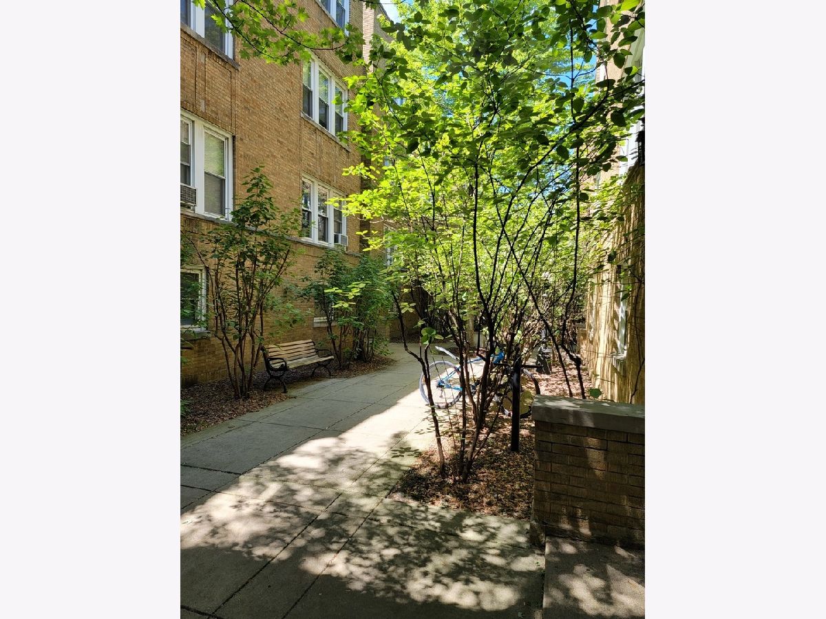 Condominiums & Homes Rented Lincoln Park 2520 Chicago Illinois, 683 Wrightwood