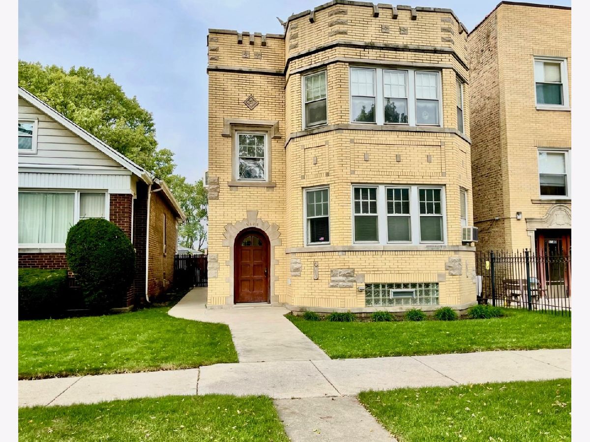 Homes & Condominiums Sold Peterson Park Chicago Illinois, 5136 Central Park