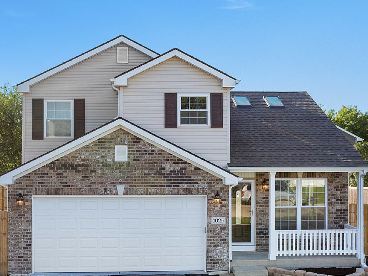 Homes & Condos & Townhomes Sold Springwood South Joliet Illinois, 1025 Trailsend