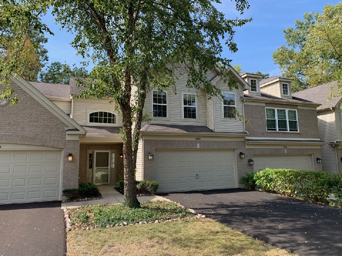 Townhomes & Condos Rented Cobblestone Woods Crystal Lake Illinois, 2806 Cobblestone