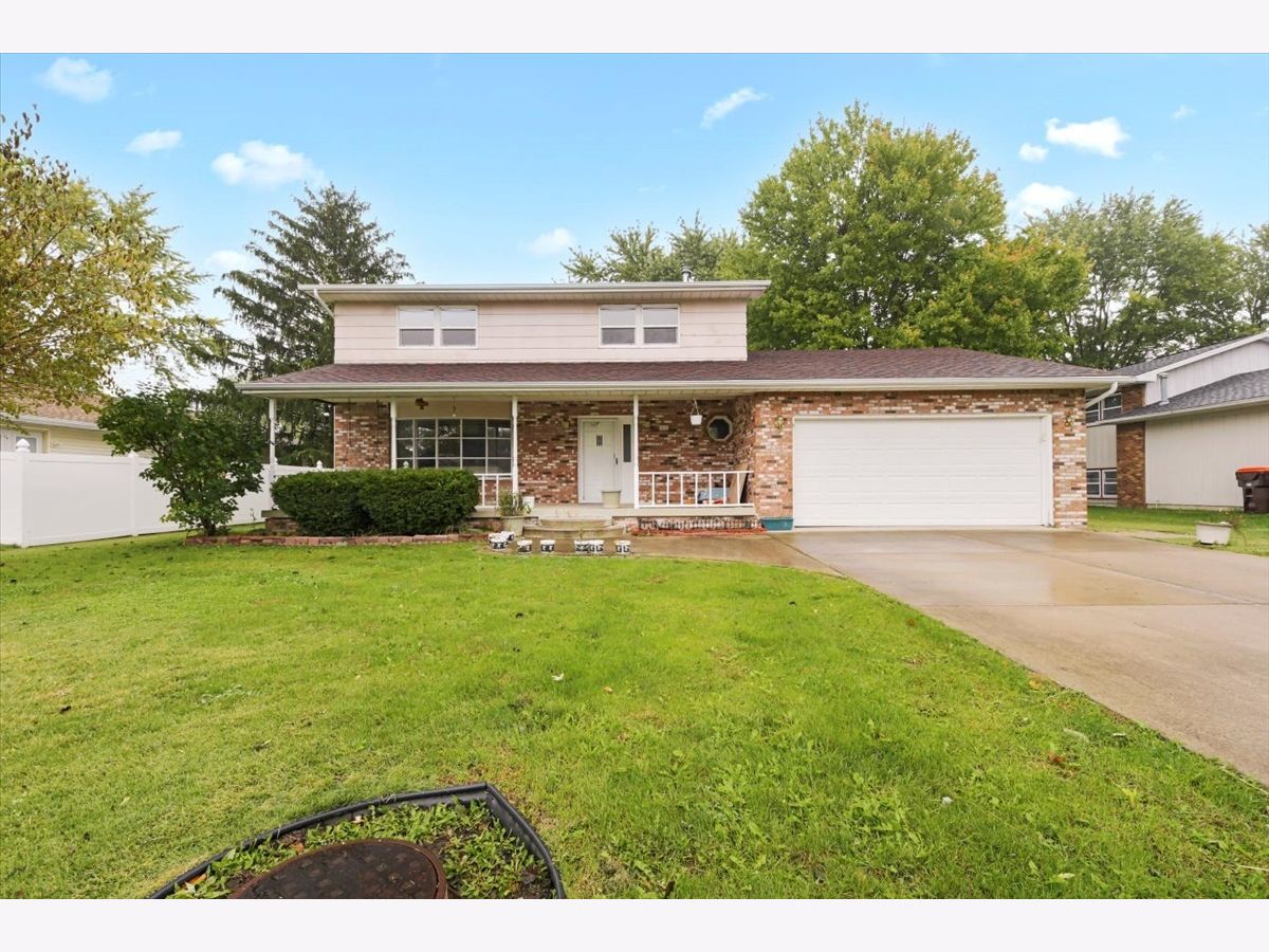 Homes Sold Rolling Acres Rantoul Illinois, 1032 Illinois