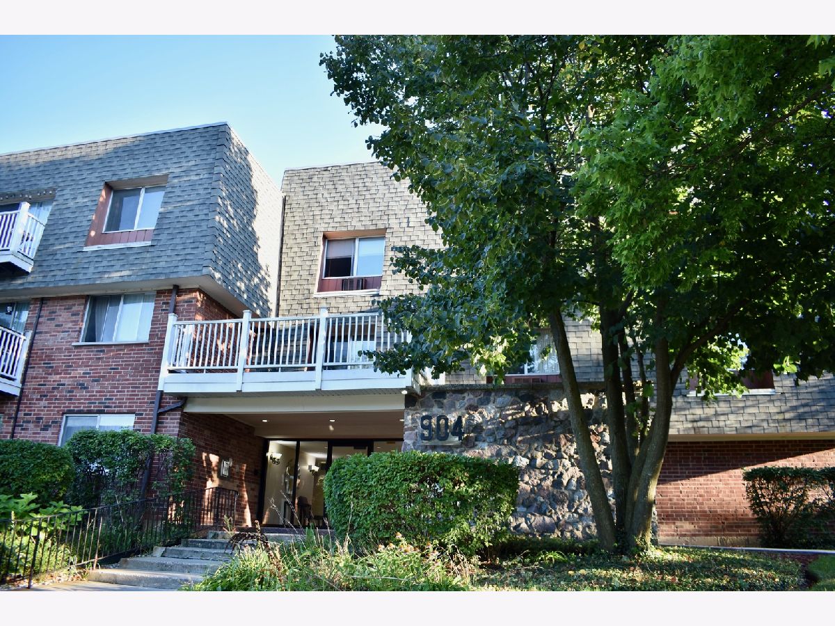 Condominiums Rented The Terrace Of Elk Grove Village Elk Grove Village Illinois, 904 Ridge