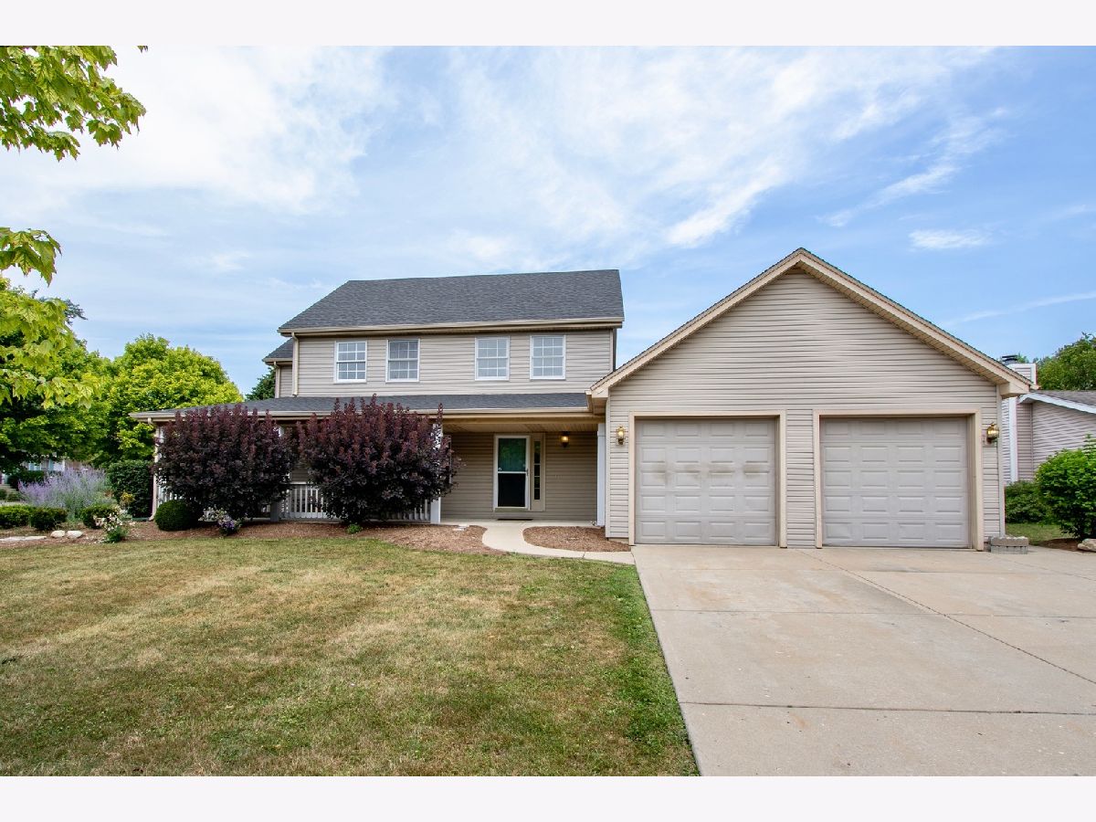 Homes Sold Brittany Heights Mchenry Illinois, 3426 Lorient