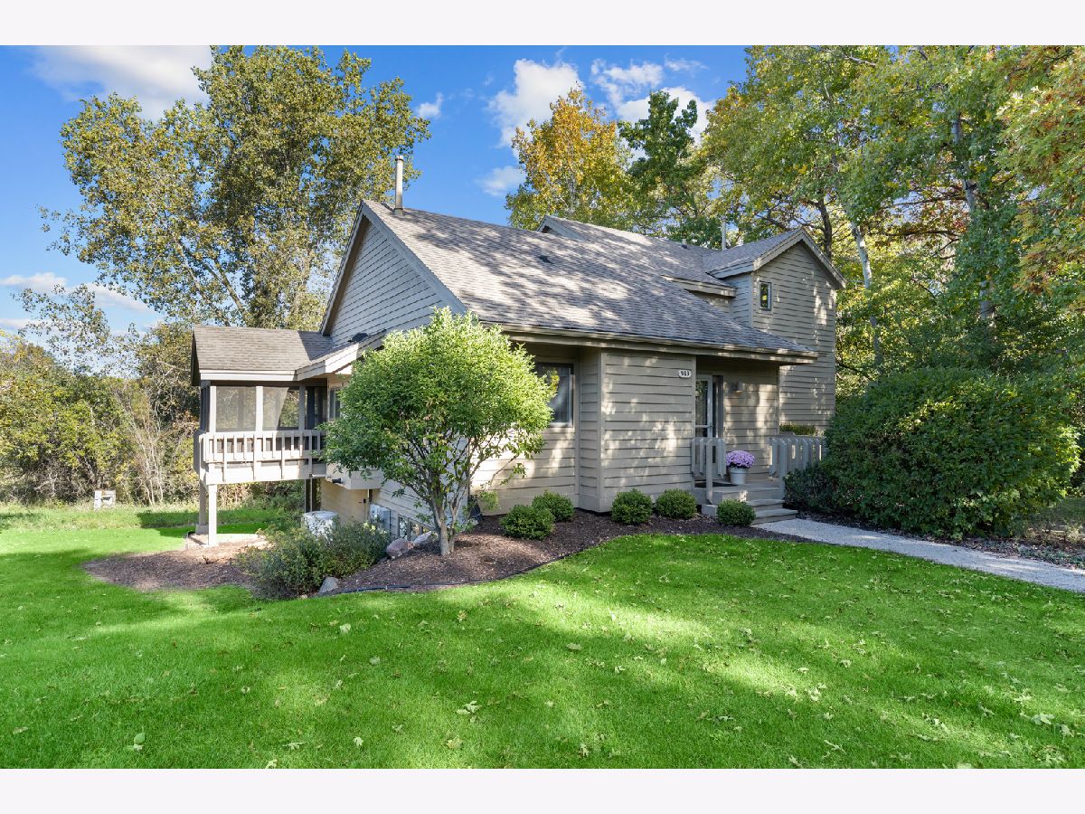 Homes & Condos & Townhomes Sold Abbey Springs Fontana Wisconsin, 949 Duck Pond