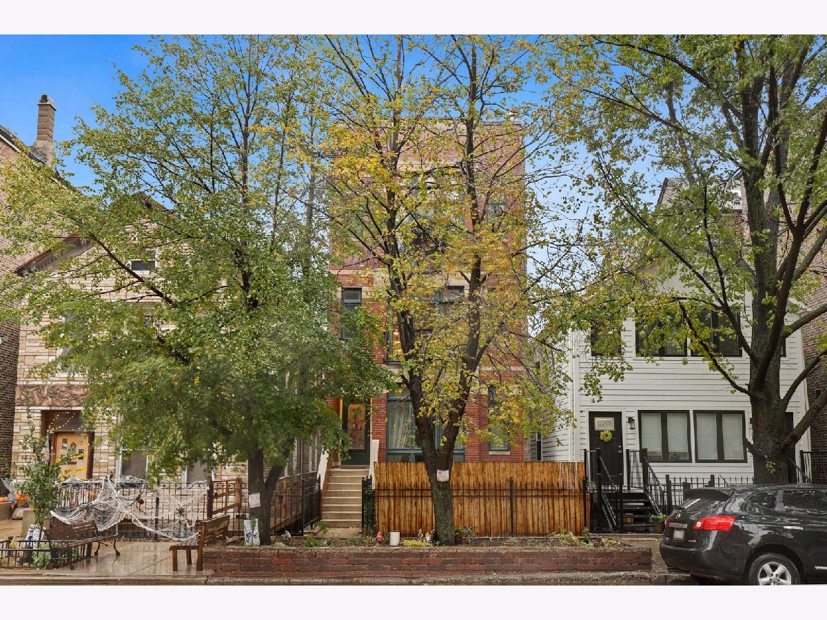 Condominiums & Homes Sold East Pilsen Chicago Illinois, 1651 Miller