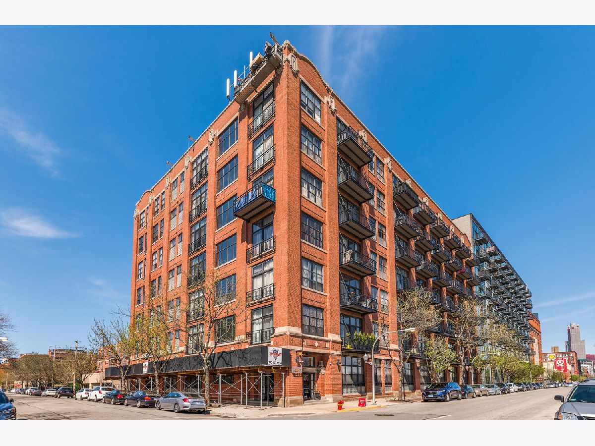 Condominiums Sold Vanguard Lofts Chicago Illinois, 1250 Van Buren