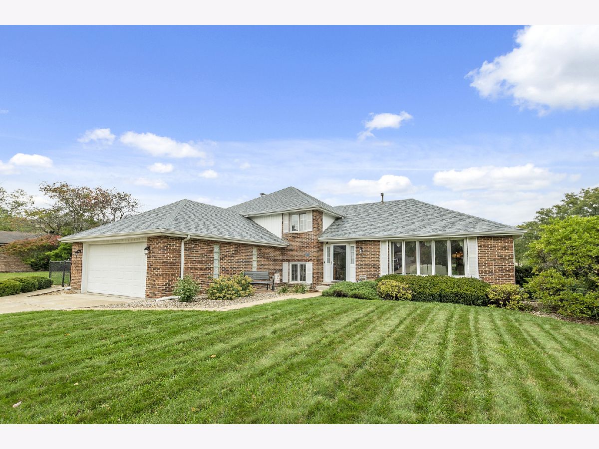 Homes Sold Orland Trails Orland Park Illinois, 11820 Old Spanish