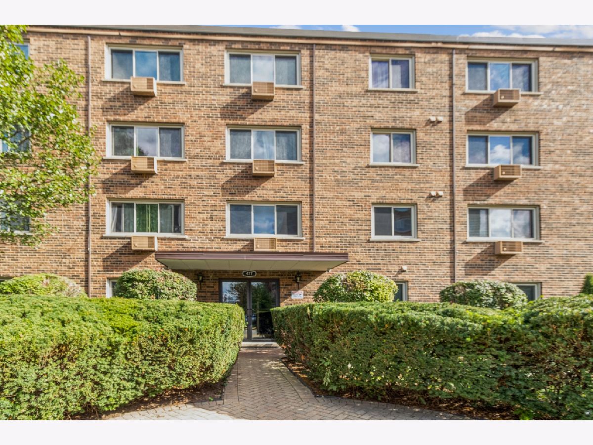 Condominiums Sold Graceland Terrace Des Plaines Illinois, 477 Graceland