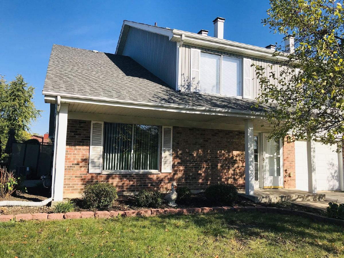 Homes & Townhomes Sold Park Hill Orland Park Illinois, 15811 Farm Hill
