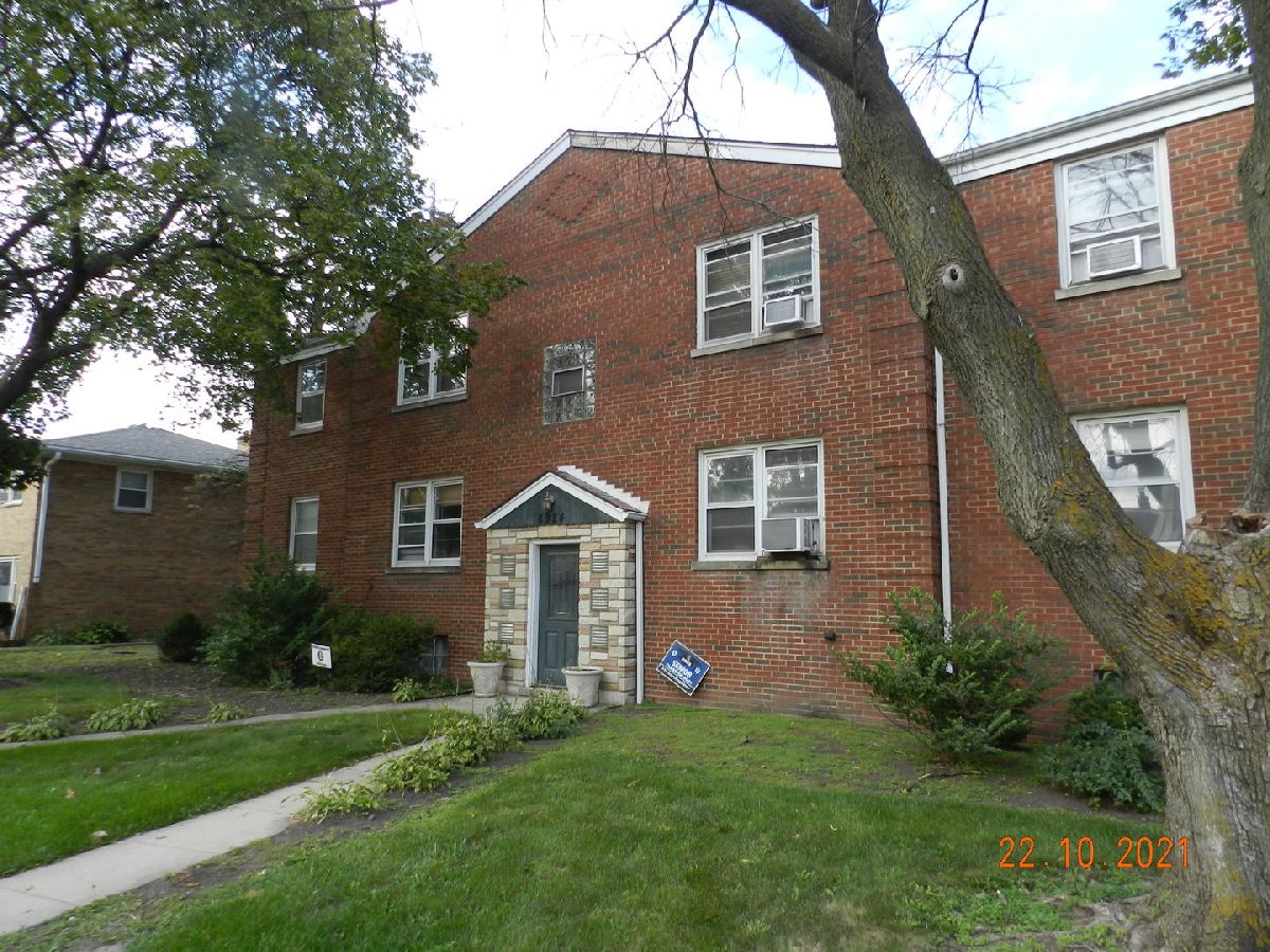 Condominiums & Homes Sold Brooke Court Brookfield Illinois, 8924 31st