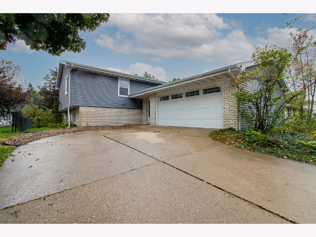 Homes Sold Suburban East Bloomington Illinois, 3033 Ann