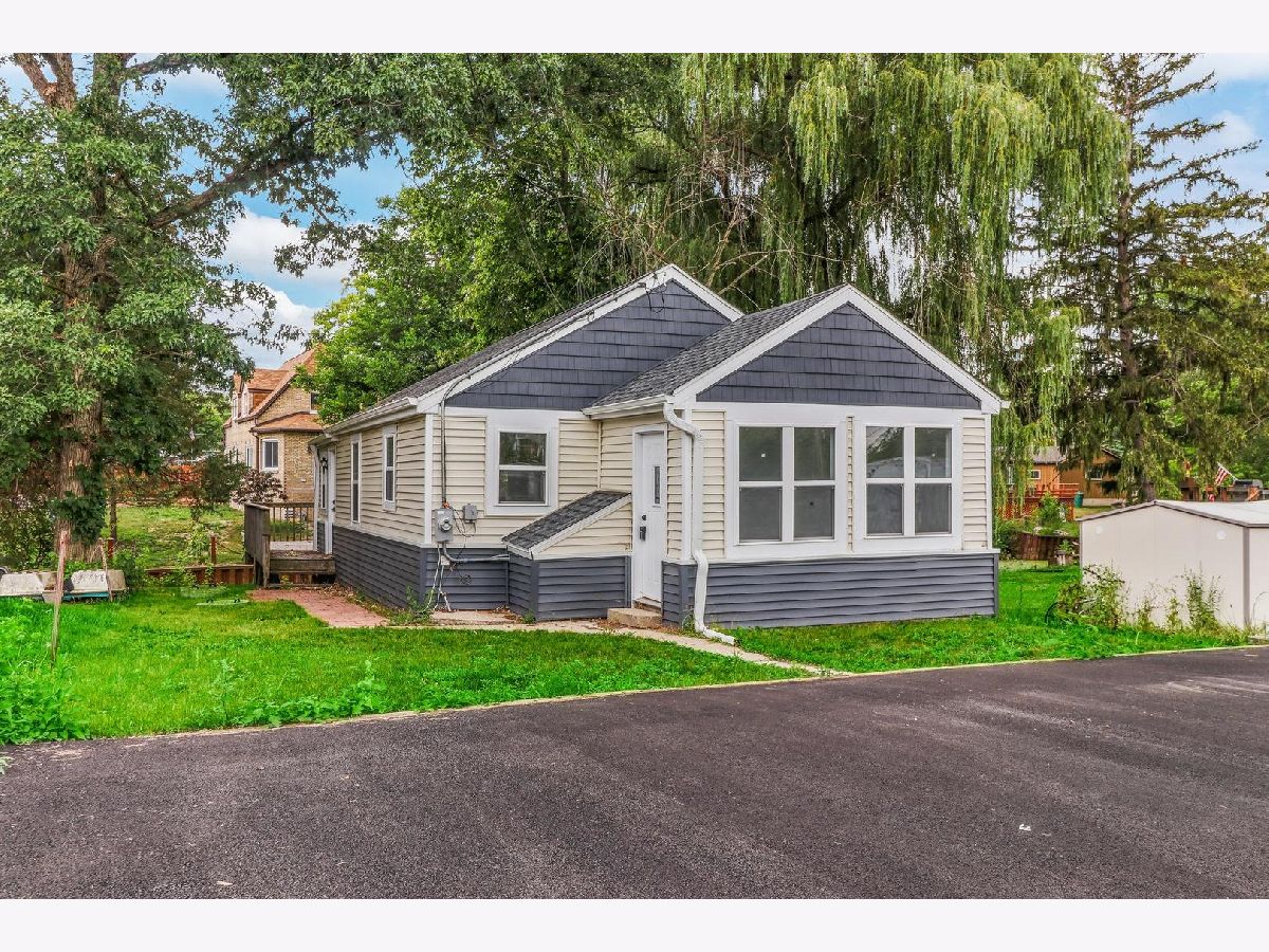 Homes Sold Woodcrest Antioch Illinois, 42360 Willow