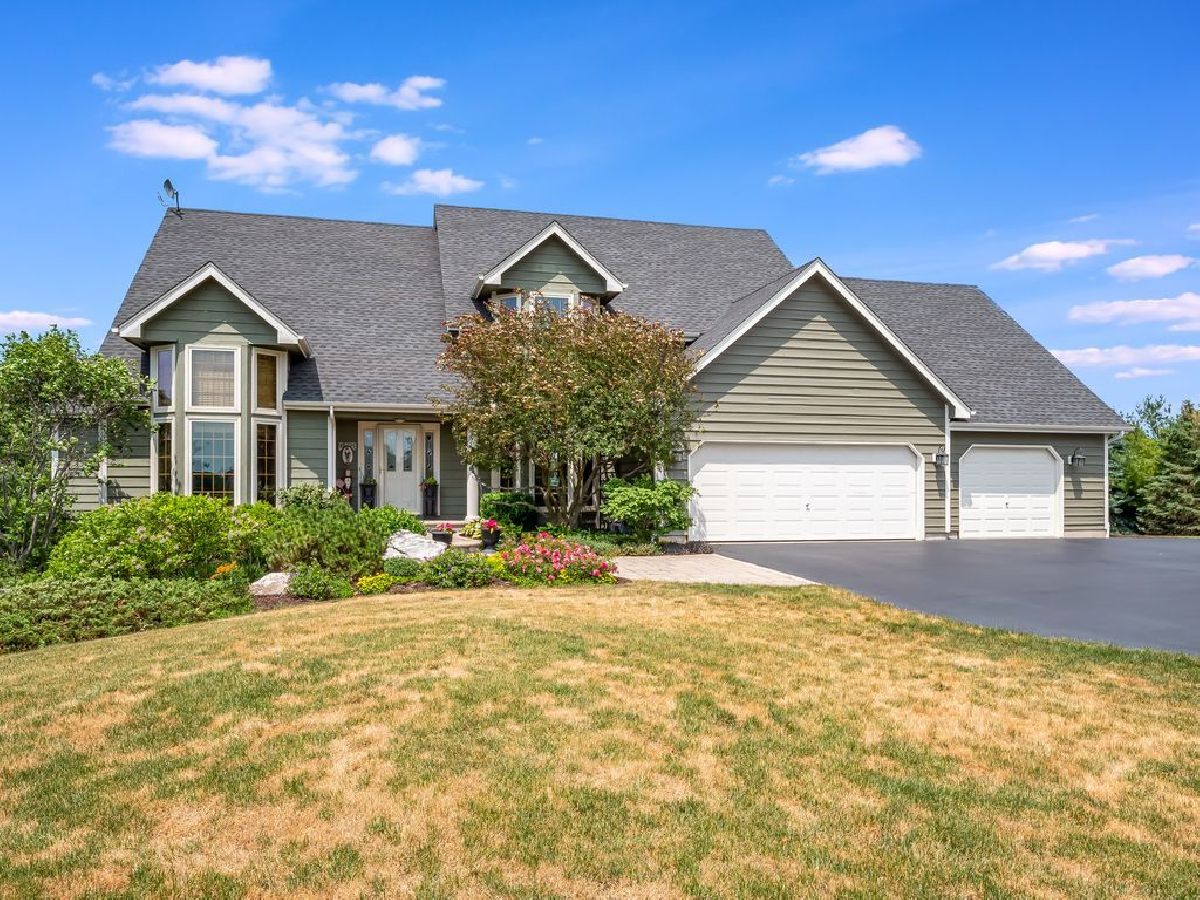 Homes Sold Burlington Hills Hampshire Illinois, 10N600 Highland