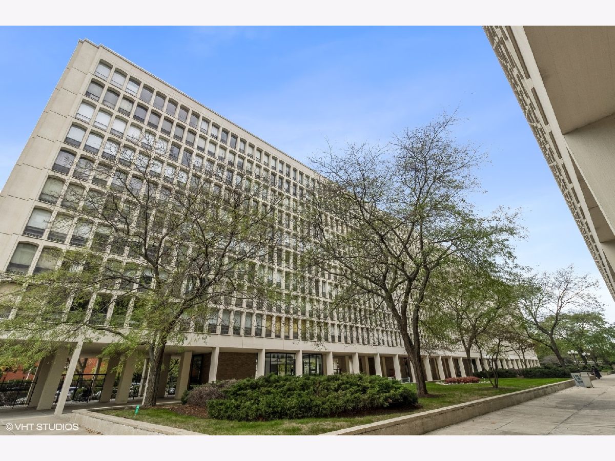 Condominiums Rented University Park Condos Chicago Illinois, 1401 55th