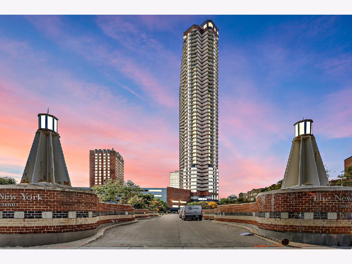Condominiums Sold New York Condominiums Chicago Illinois, 3660 Lake Shore