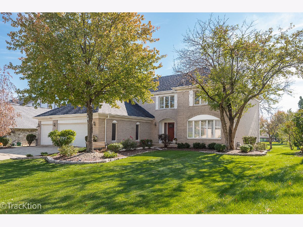 1623 Golfview Drive, Darien, Illinois 60561 MLS 11258737 WinterCohen